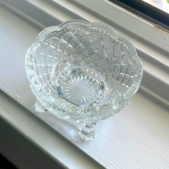 Fostoria glass  open salt cellar for Avon 1960 - Picture 2 of 3